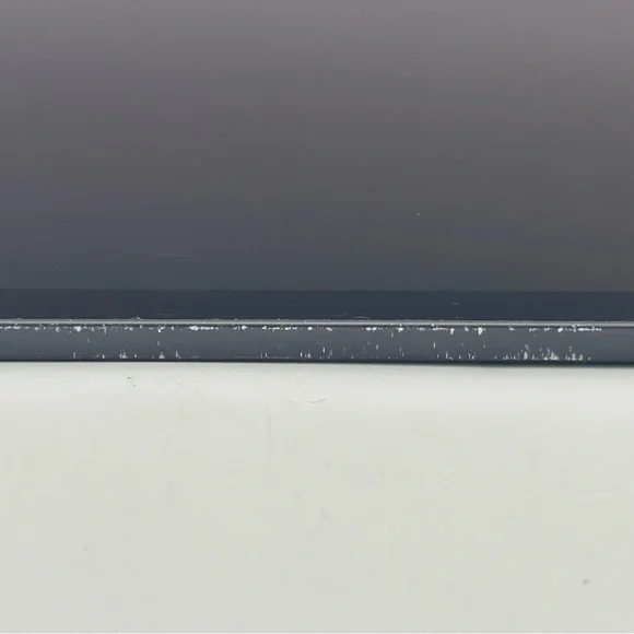 Apple 7th Generation iPad Pro 13” 256GB A2926 - Picture 4 of 16